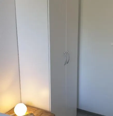 Moeblierte Auf Zeit *